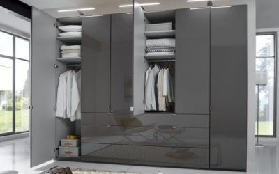 Top 10 Reasons to Opt for a Hinged Door Wardrobe in Your Space