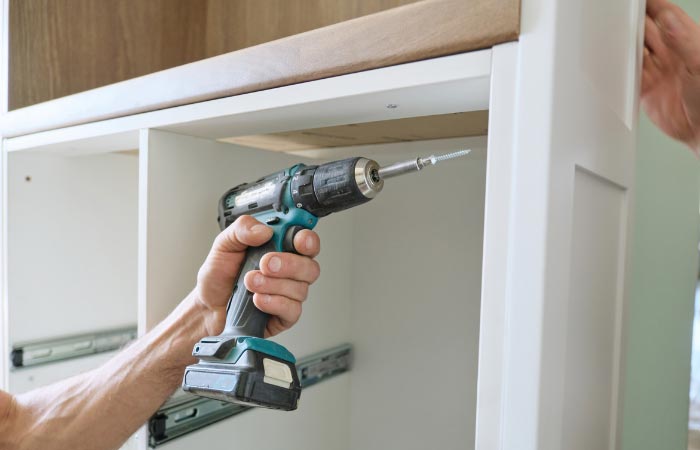 Fitted Wardrobe Removal Service and How Much Does it Cost?