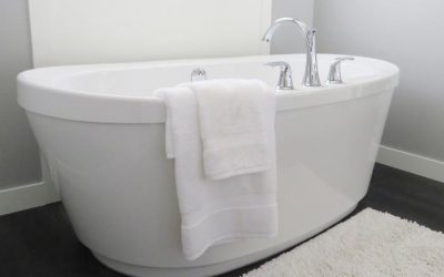 How Do I Choose a Standard Bathtub? 8 Tips to Consider