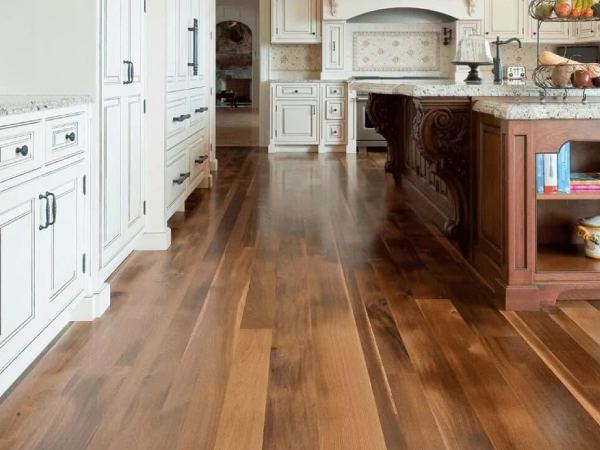 Laminate floor tiles for kitchen