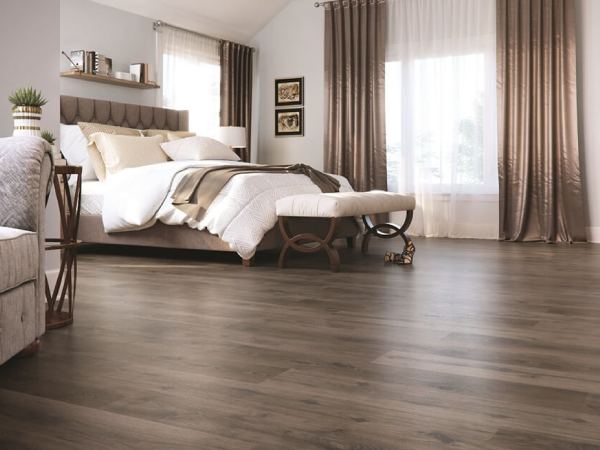 Is Laminate Flooring Perfect for Your Bedroom? Pros and Cons for Laminate Flooring Bedroom