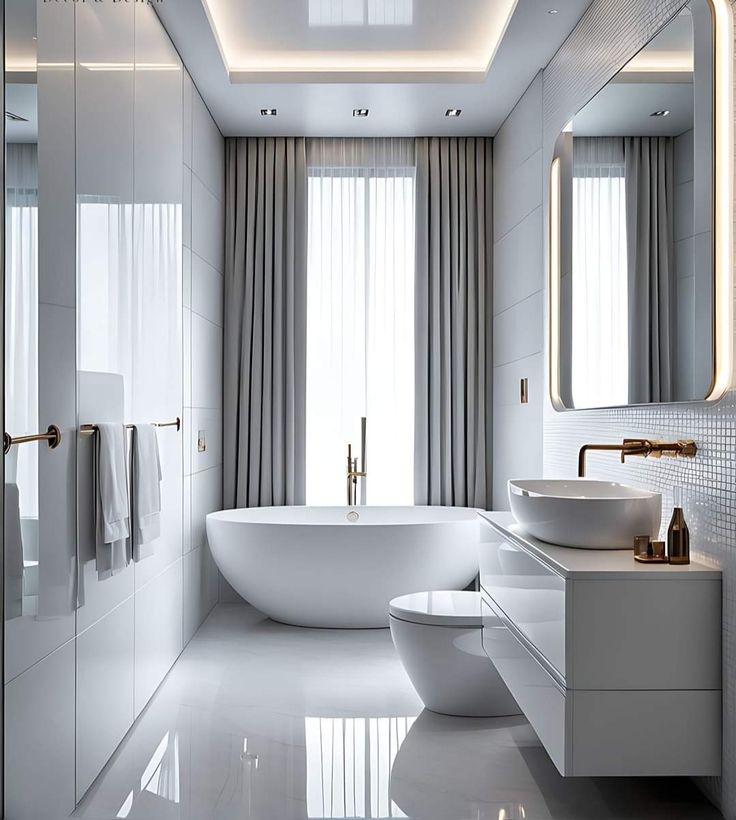 What Is a Frameless Glass Shower?