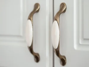 cabinet door handle