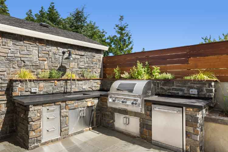 The Impact of Outdoor Kitchens on Property Worth Pinnacle Housing